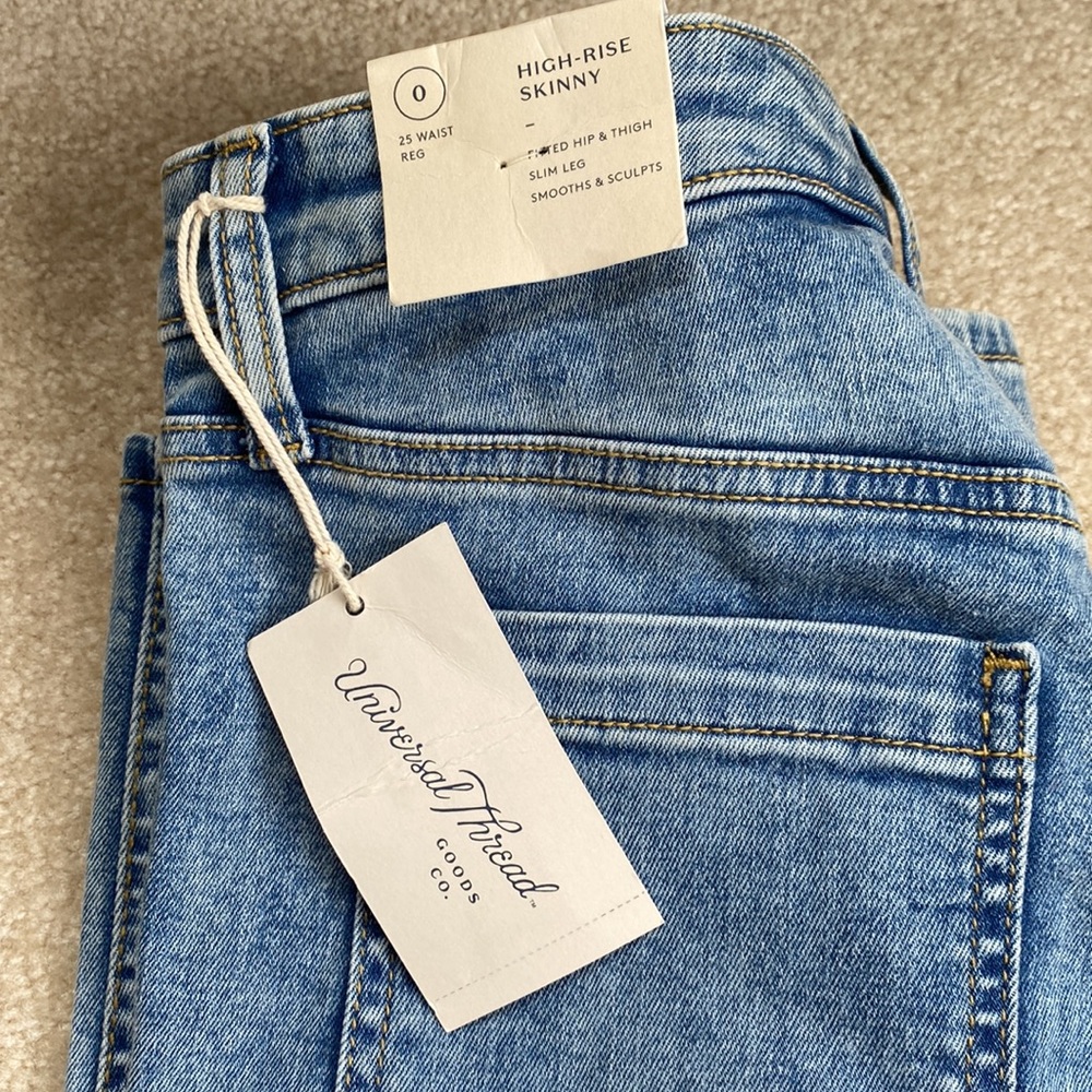Universal Thread Jeans - Picture 5 of 6